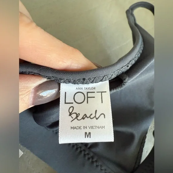 Loft Black triangle bikini top size M - Picture 6 of 7